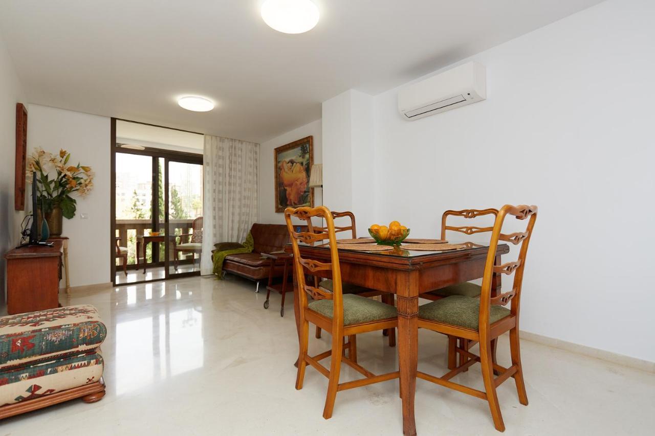 Apartamentos Anfiteatro Benidorm Luaran gambar